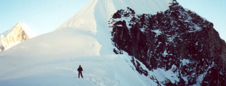 Tharpu Chuli Peak Climbing